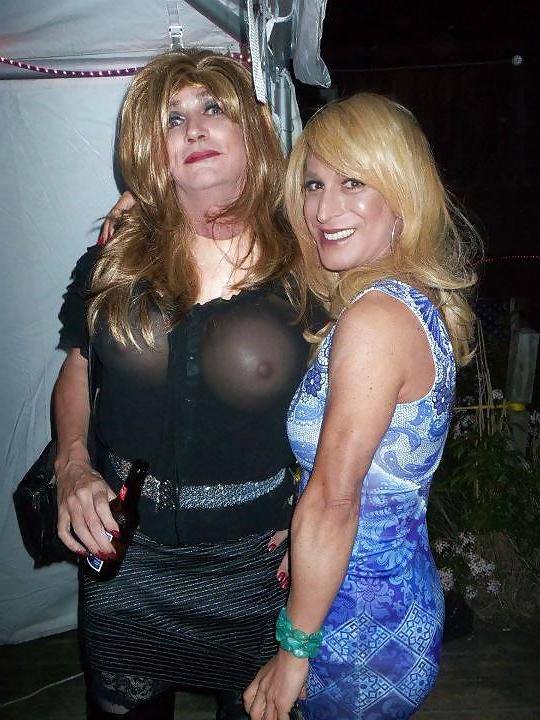16P Adult video store XXX  