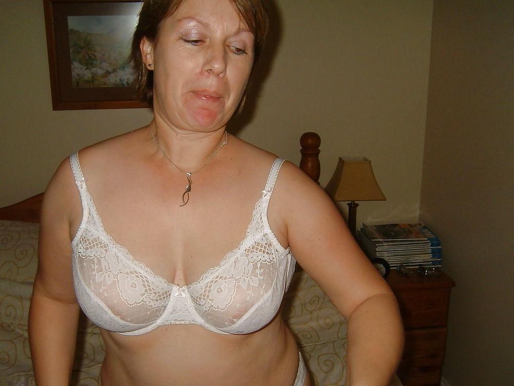 18P Horny houswife cheating her hubby - N. C. 