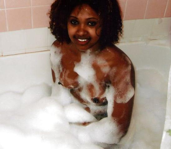 21P Bath and Shower pics.
