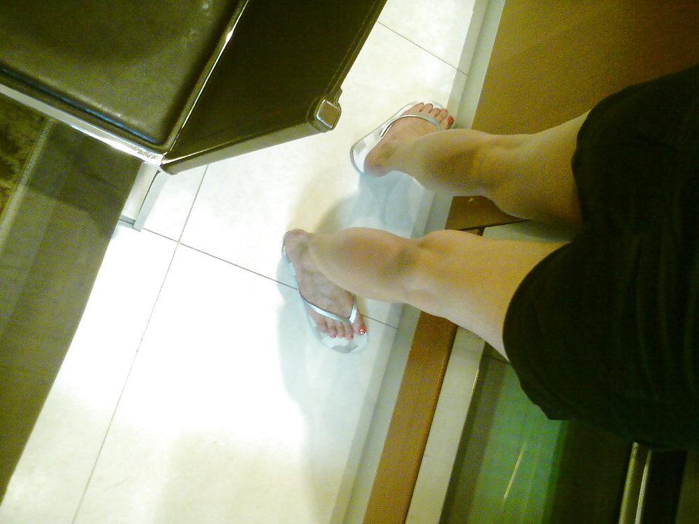 14P Milf - feet