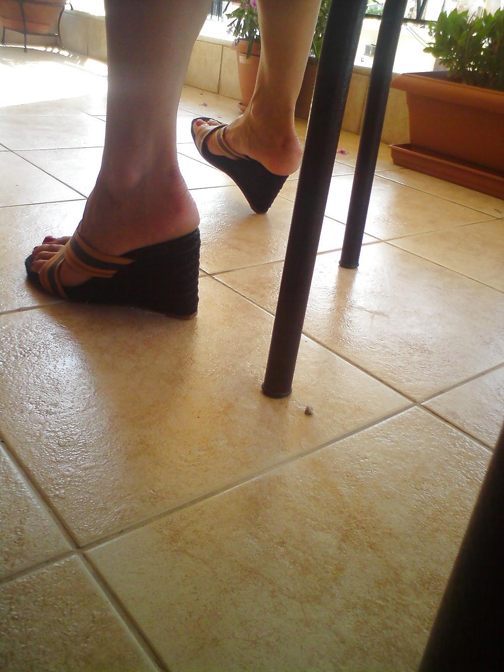 14P Milf - feet