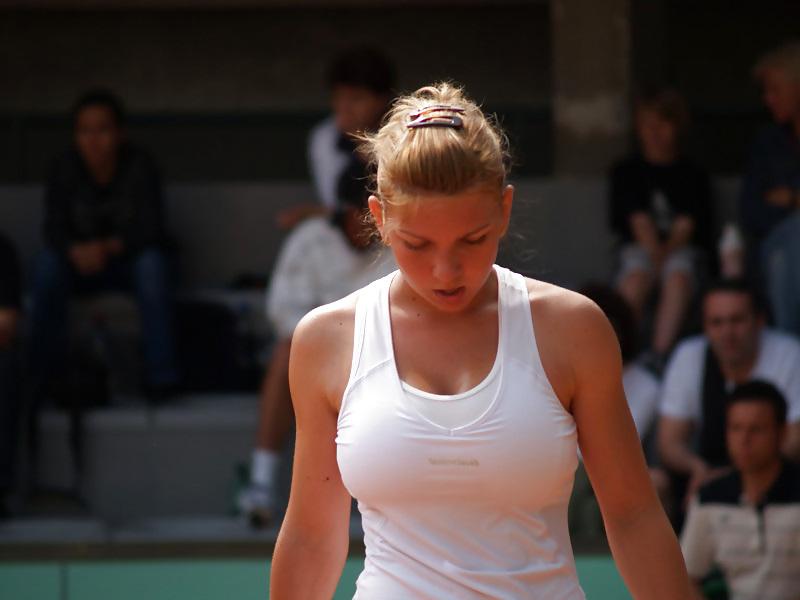 19P Sexy tennis players