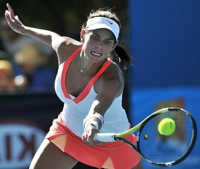 19P Sexy tennis players
