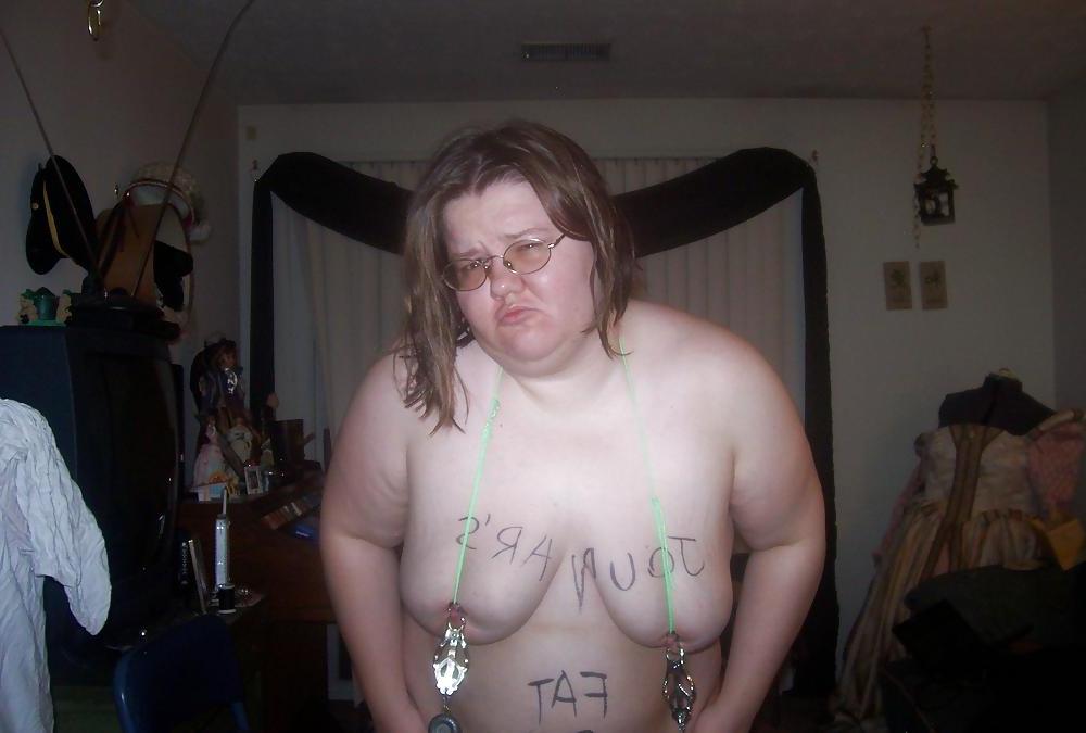22P Not pretty these women. Any you like to fuck? 