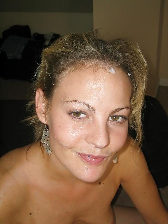 25P Smiley Face Facial