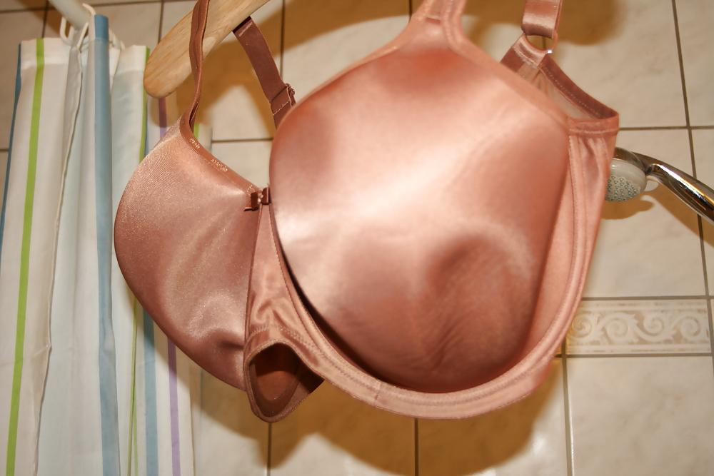 17P H and J cup bra from my own collection