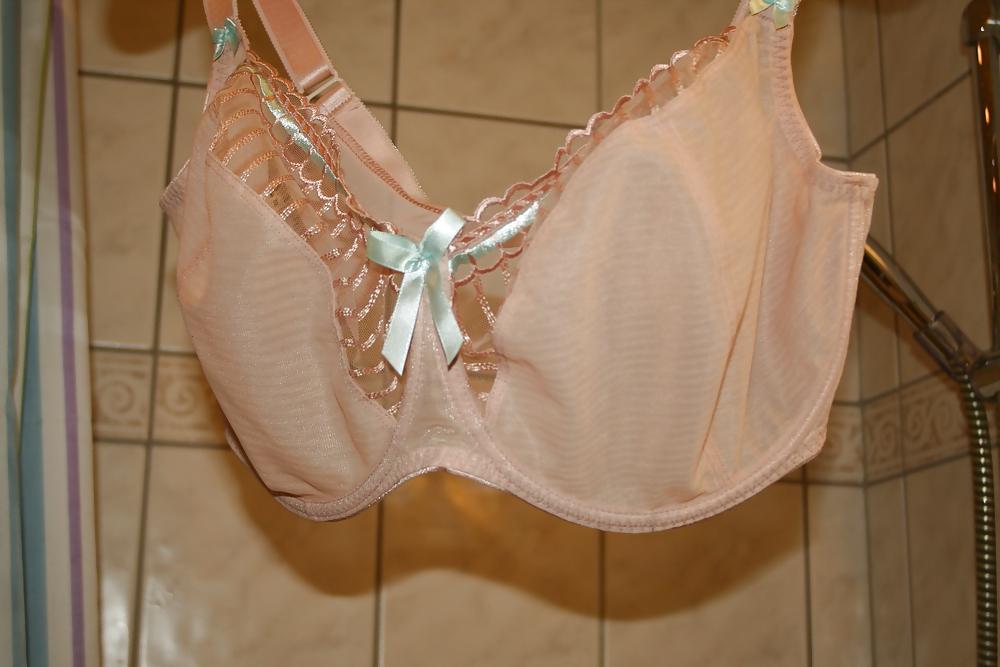 17P H and J cup bra from my own collection