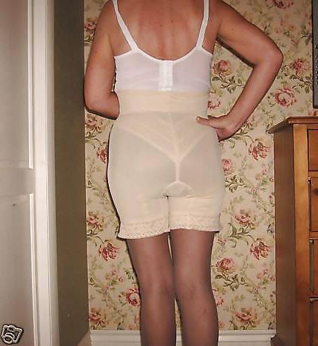 19P Panty girdle 