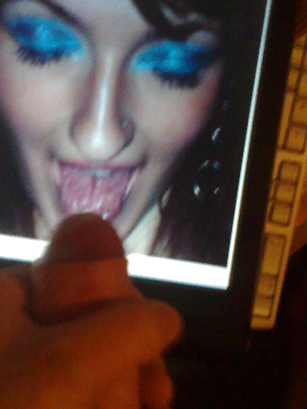 7P Cum on pretty face