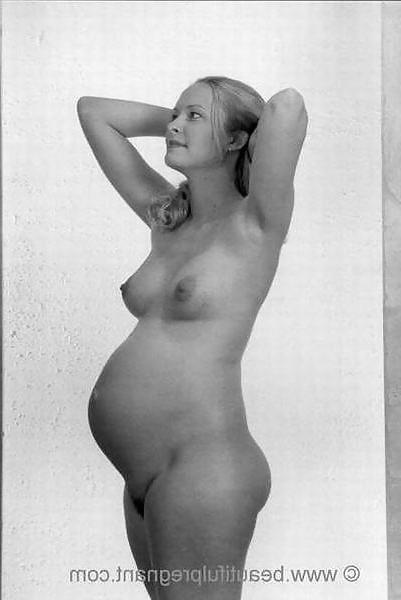 17P Pregnant  Linette