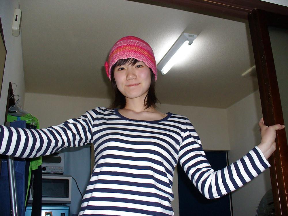 25P University student and  teacher's leaked pics (Japan)