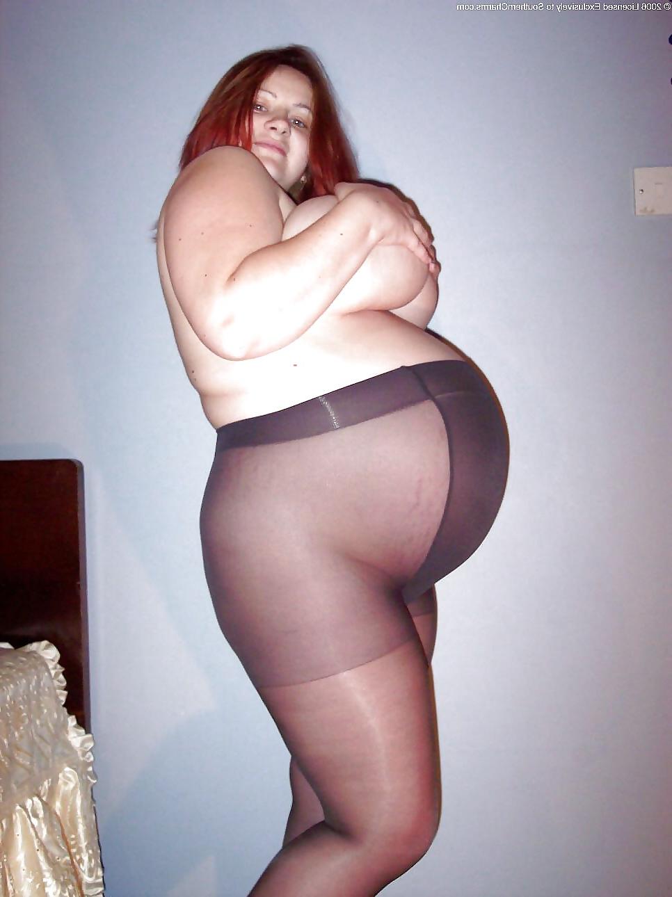 25P More pregnant naked hotties