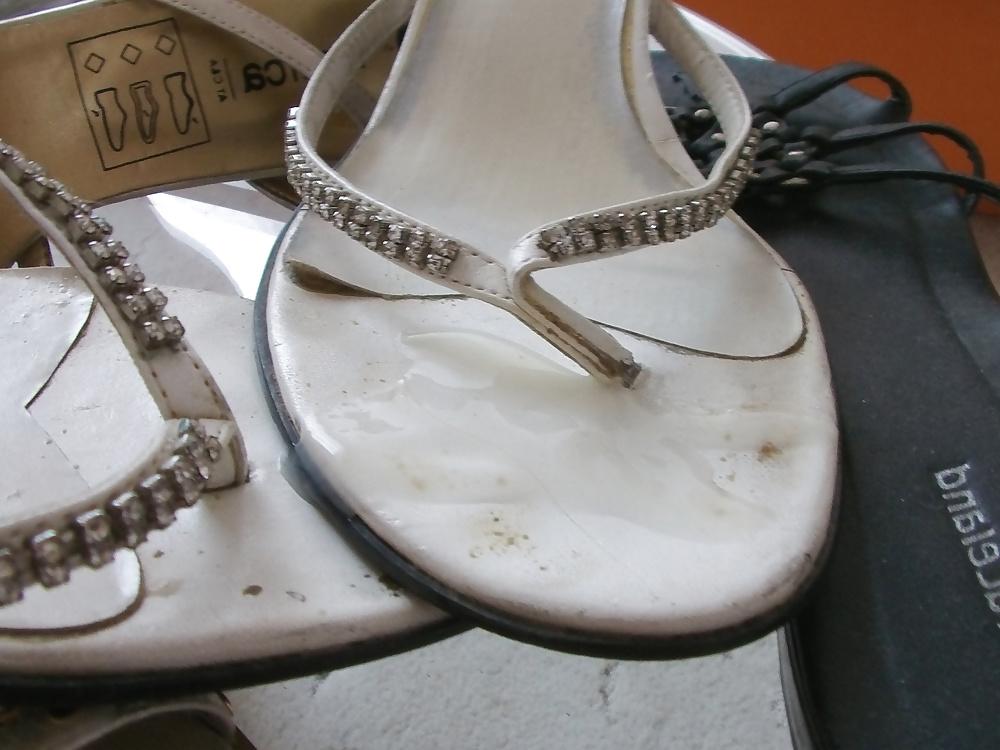 12P Cum on wife white flip flop