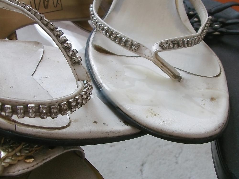 12P Cum on wife white flip flop
