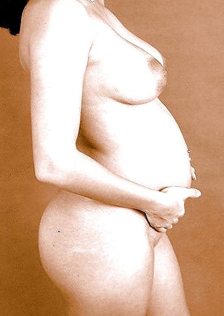 20P PREGNANT AND SEXY 1