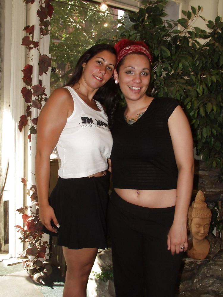 25P Natural Tit Milf Posring