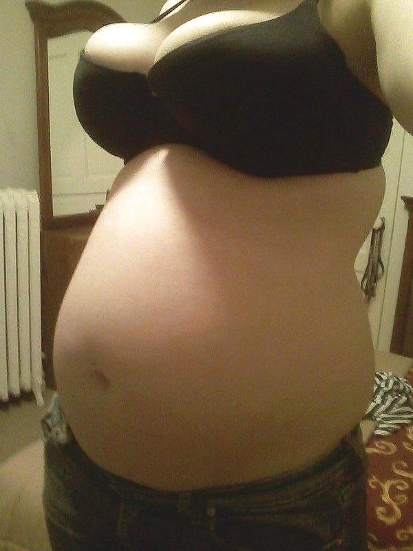 9P Pregnant but still sexy