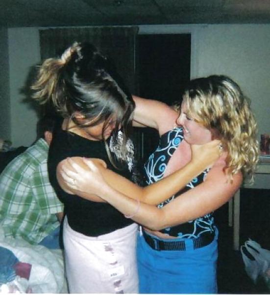 17P Catfights and facesitting