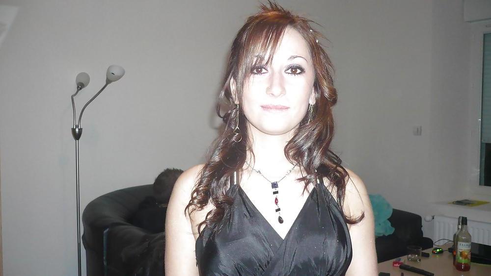6P French Girl's Face Pics : Justine