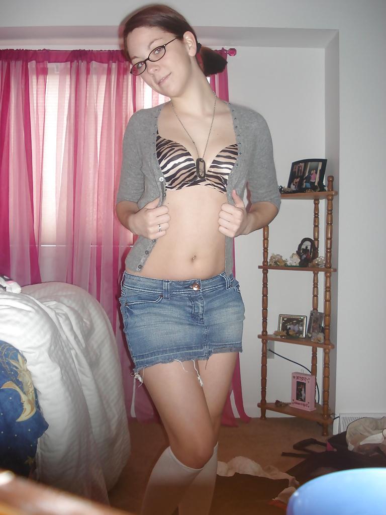13P Pretty Brunette Amateur Girl Stefanie