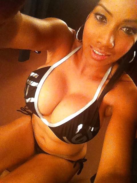 18P Fake Titted Thai Prostitute