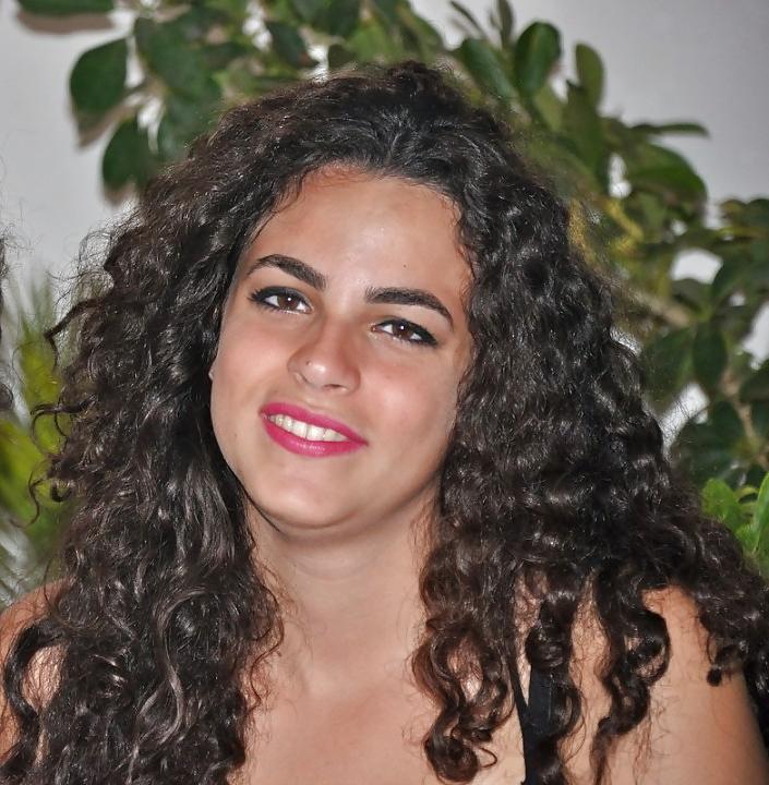 9P Alia Morocco Girl Cum On Her