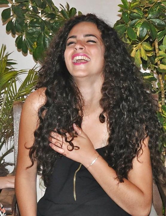 9P Alia Morocco Girl Cum On Her