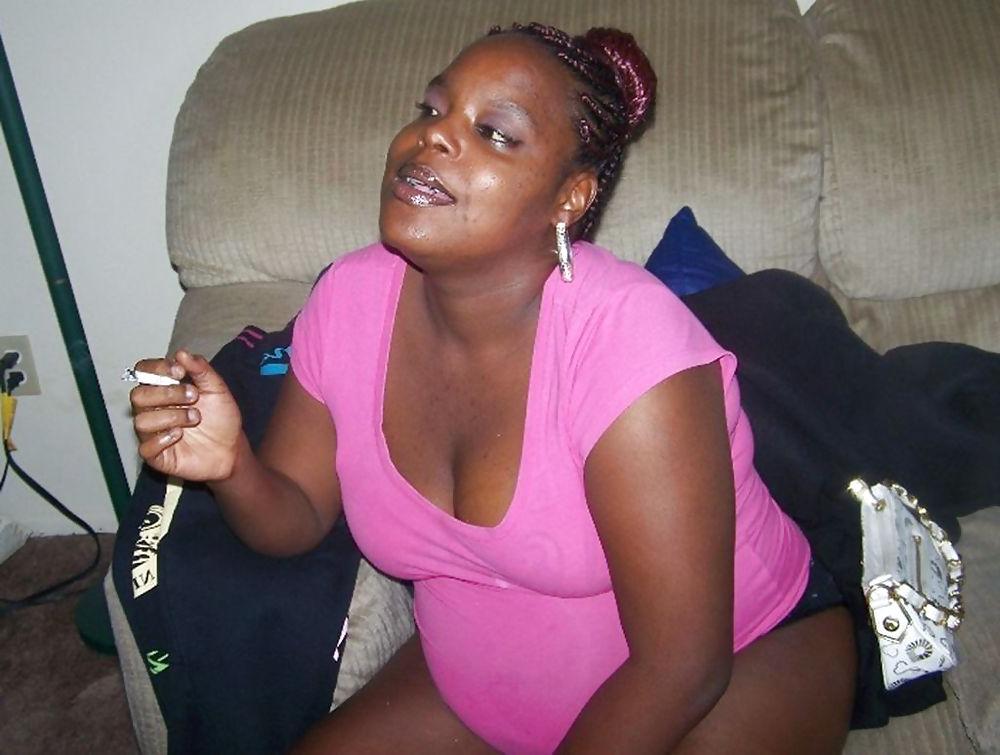 16P Brunette Laila Pregnant