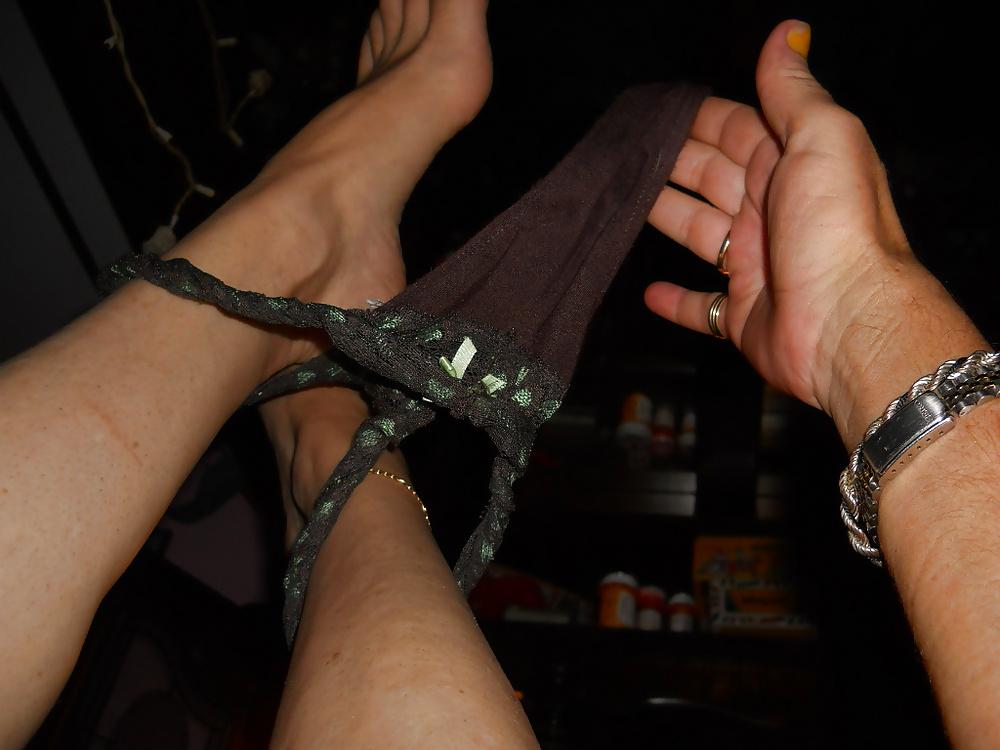 25P Pantie stuffed cunt