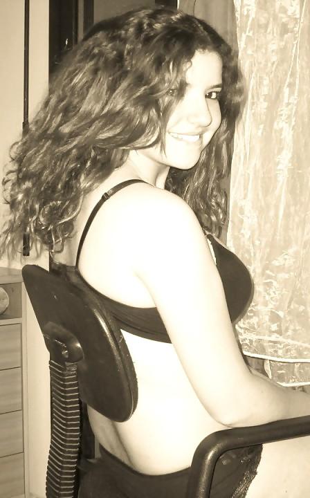 8P Kenza Morocco Girl Cum On Her