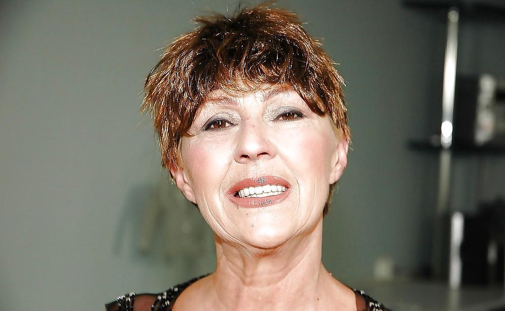 20P Granny face