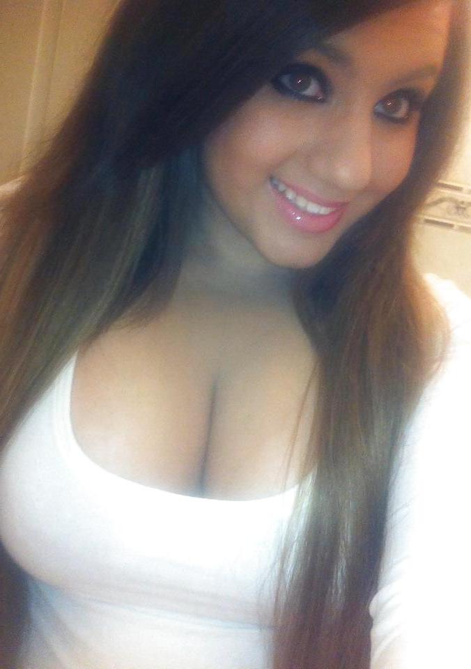 25P Cum on this facebook slut!