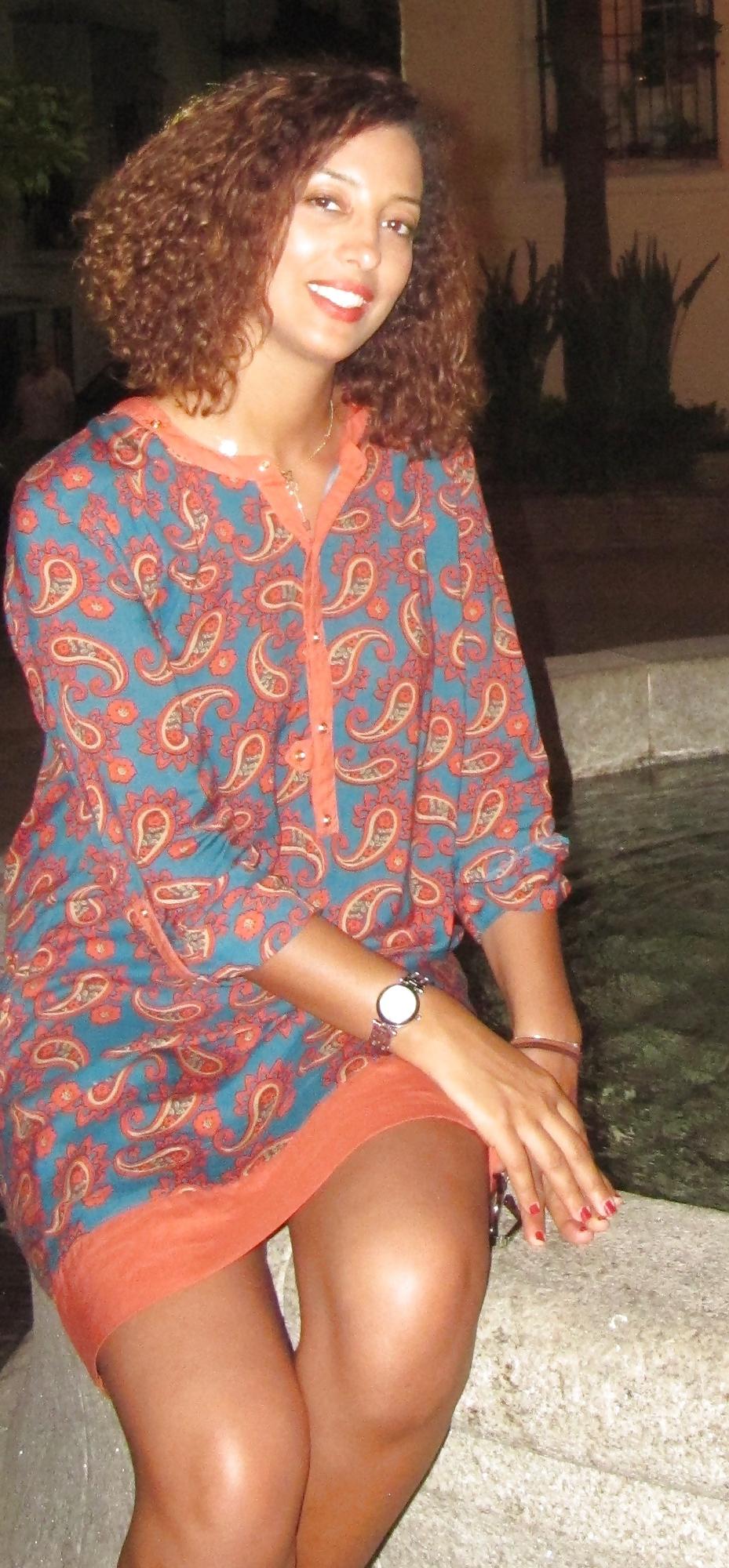 10P Hasnna Morocco Girl Cum On Her