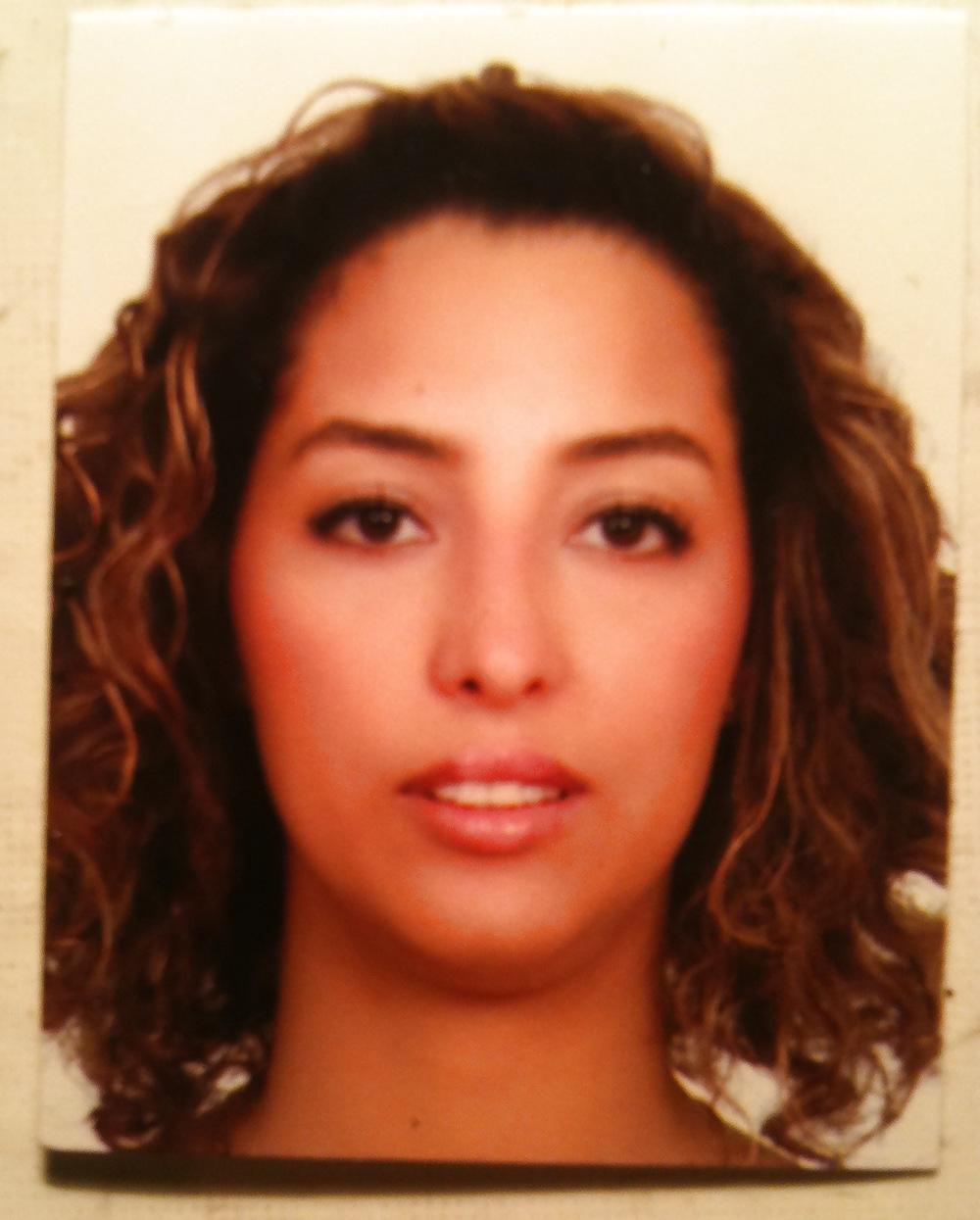 10P Hasnna Morocco Girl Cum On Her
