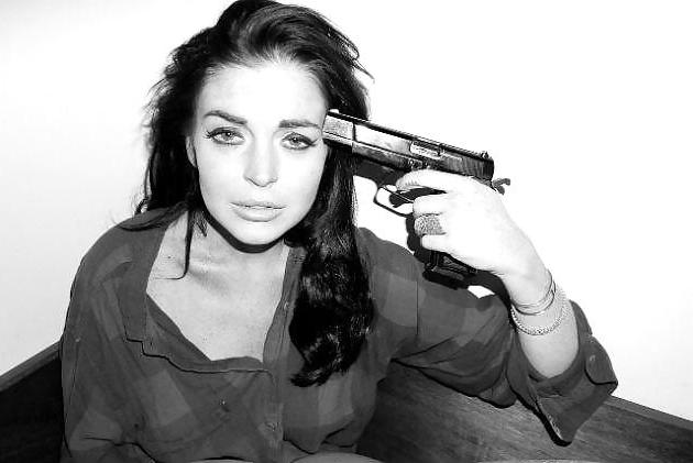 22P Lindsay Lohan ... Sexy im Hotelzimmer