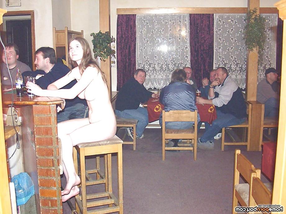18P Nude babe in the bar