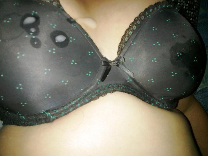 6P Fun with GF and her bra