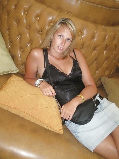20P Cum on this slut face!