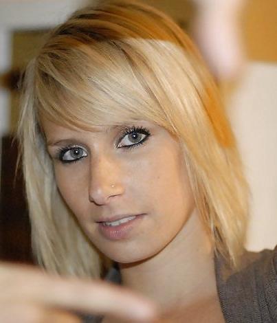 20P Cum on this slut face!