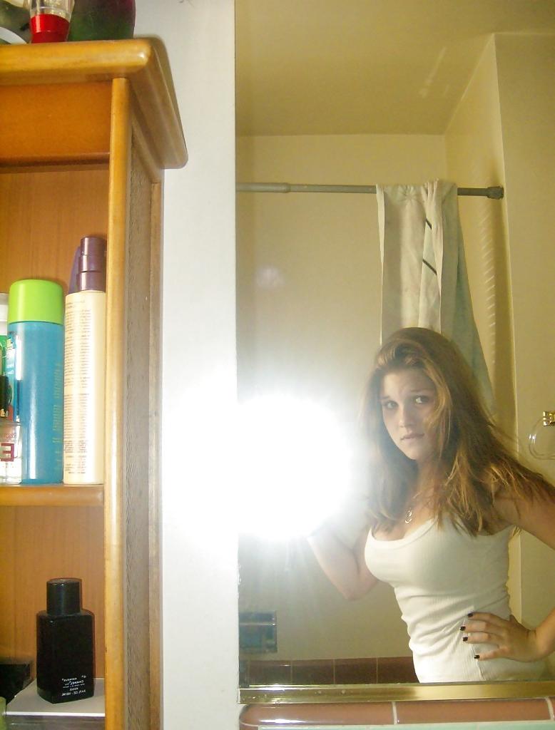 25P Pretty Busty Teeb Babe