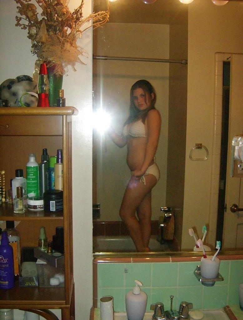 25P Pretty Busty Teeb Babe