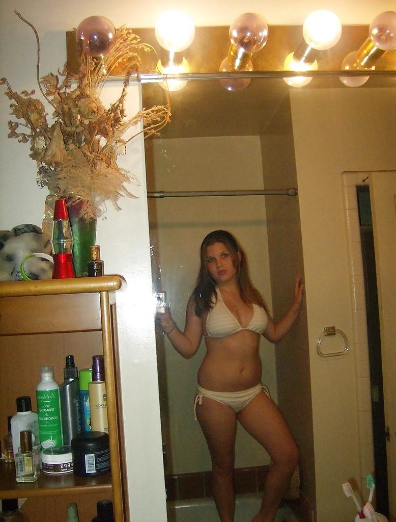 25P Pretty Busty Teeb Babe