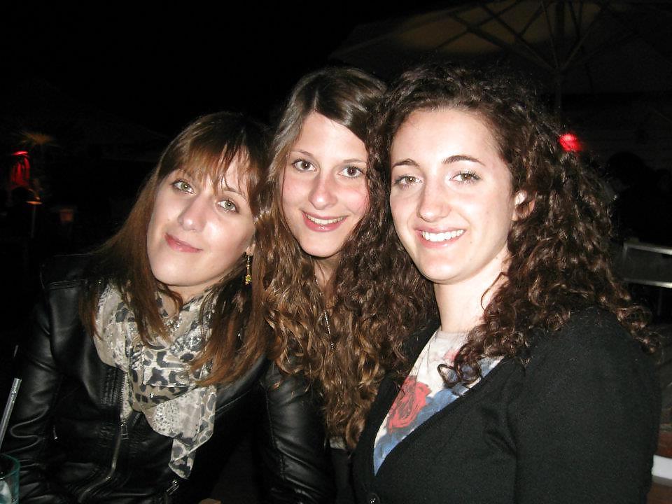 6P MY BESTFRIEND'S GIRLFRIEND!! ITALIAN.. COMMENT
