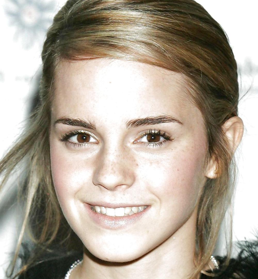 25P Celebs i want to cum on