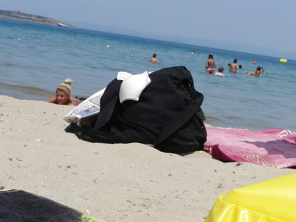 9P Bra, Swimming suit and tits