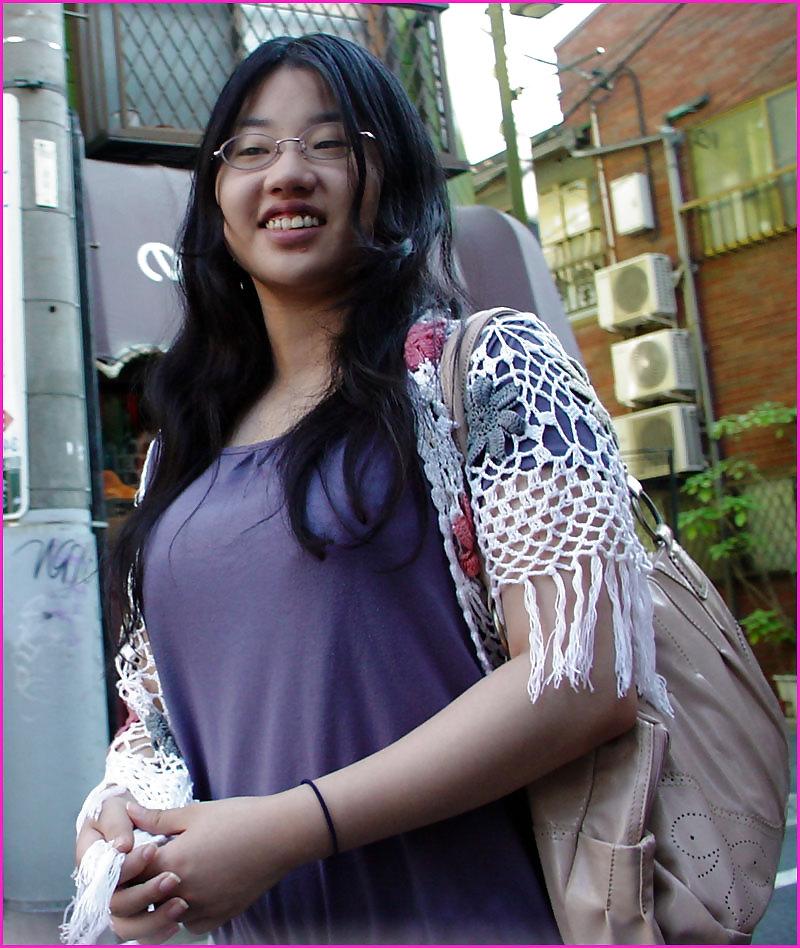 25P Various Japanese Girls on the Street PT 2