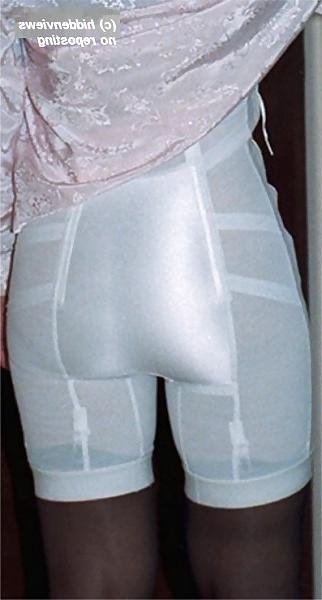 17P Panty girdle 23