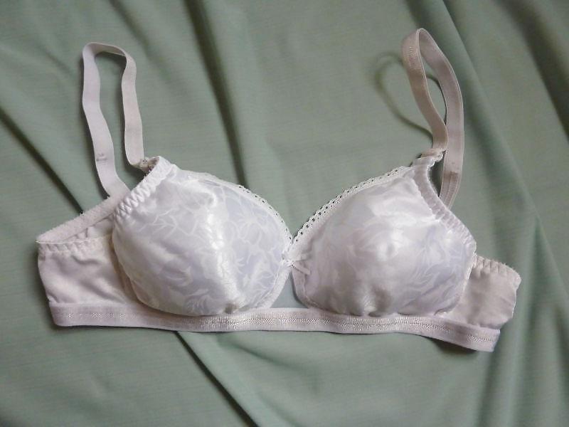 25P Teen bra only Acups