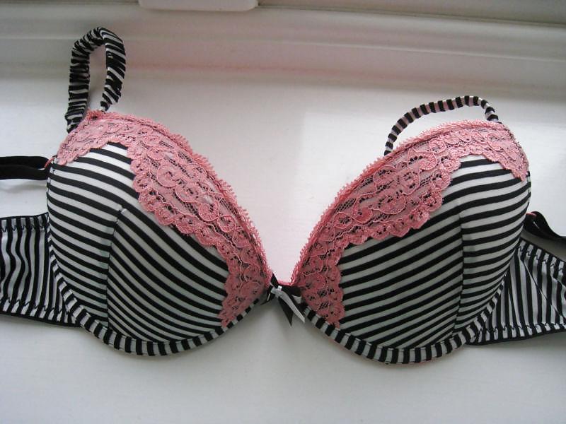 25P Teen bra only Acups
