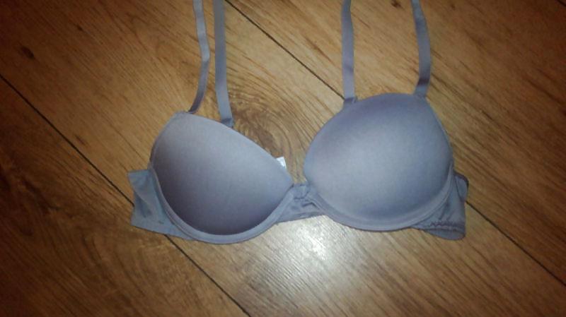 25P Teen bra only Acups